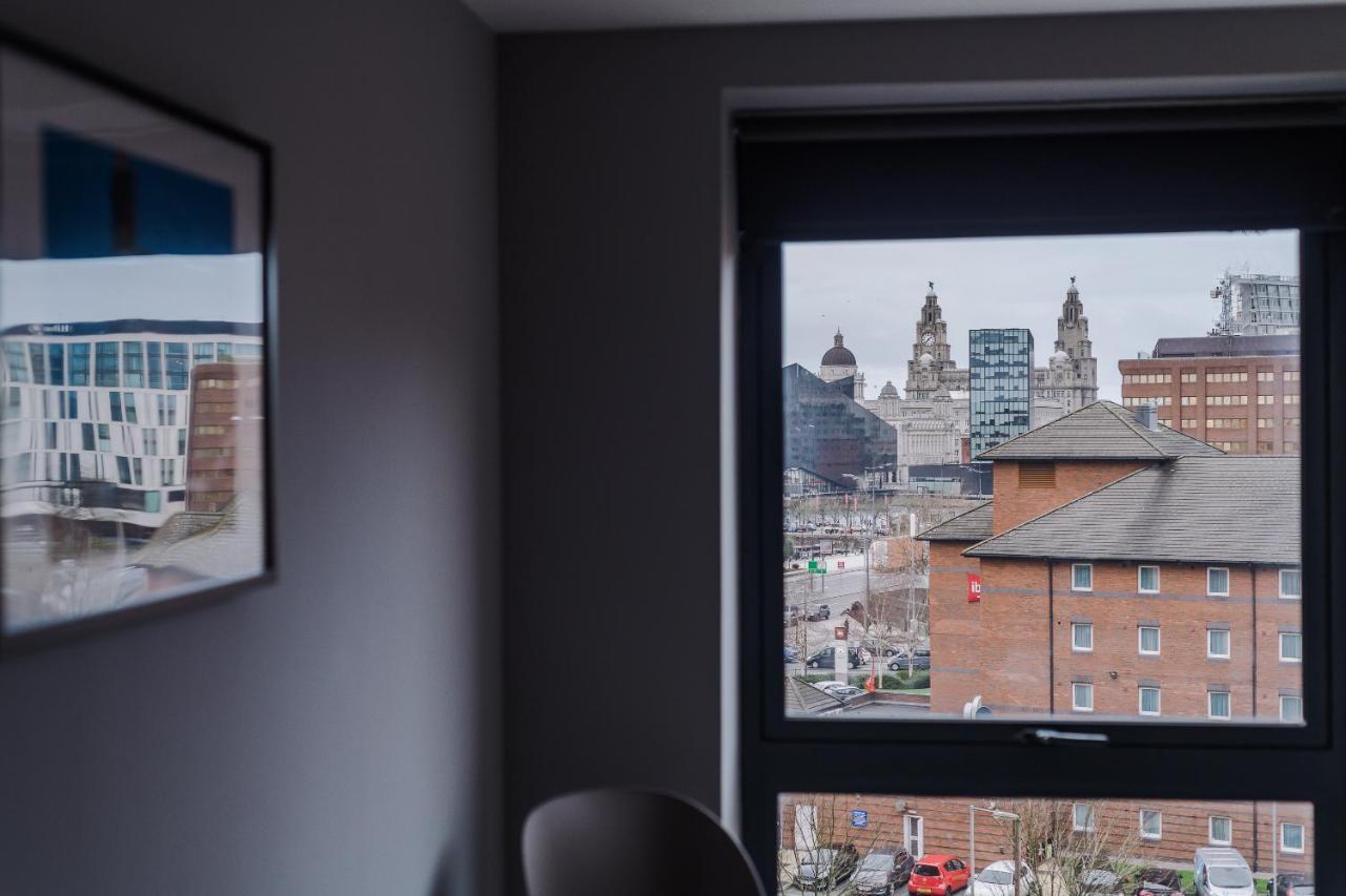 Host - Contemporary 3 Bed Apt With Balcony - Perfect For Long Stays Liverpool